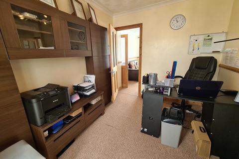 56 Graig Newydd, Godrergraig, Swansea, SA9 2DG