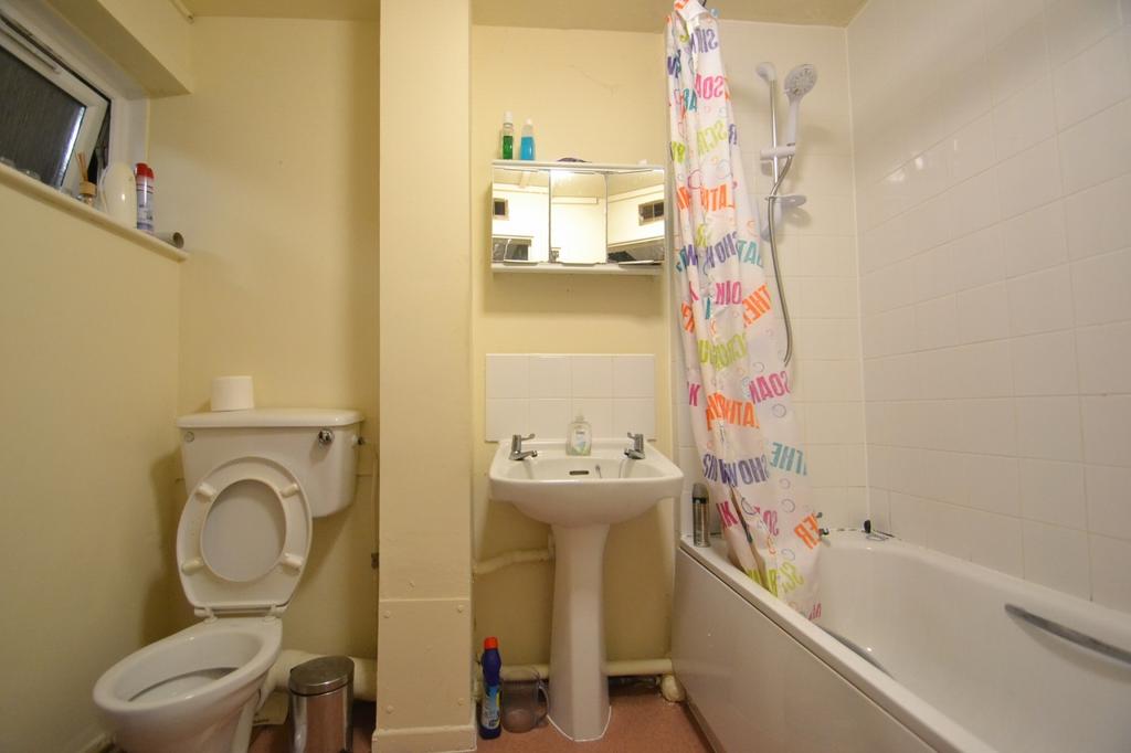 Photograph 7