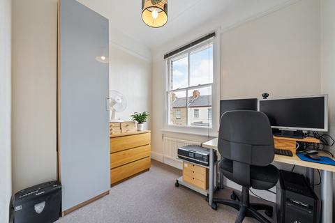 124 Hewitt Avenue, London, N22 6QE