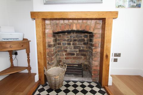 40 Mill Street, Ottery St Mary, EX11 1AD