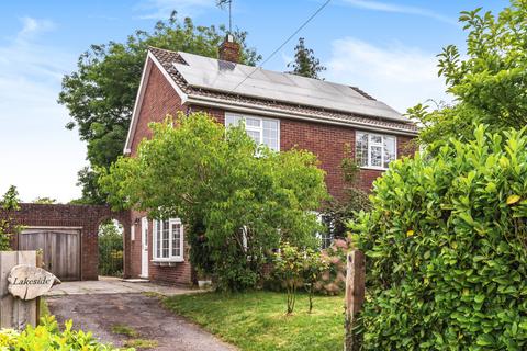 3 bedroom detached house to rent, Vicarage Lane, Frampton On Severn, Gloucestershire, GL2