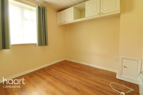 30 Fennec Close, Cambridge, CB1 9GG