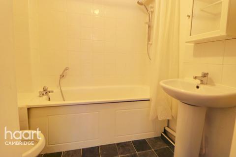 30 Fennec Close, Cambridge, CB1 9GG