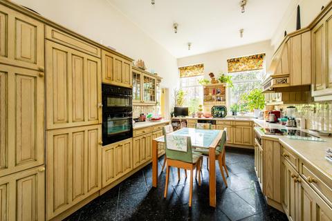 5 bedroom terraced house for sale, Hyde Park Crescent, Hyde Park Estate, London, W2.