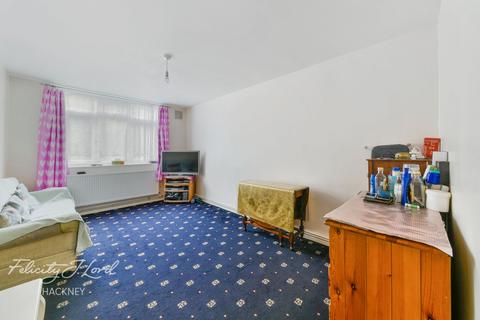 13 Hows Street, London, E2 8EE