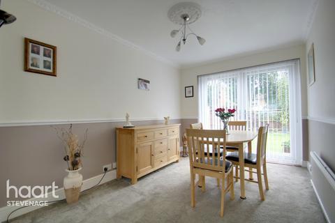 20 Berkeley Close, Stevenage, SG2 8SG