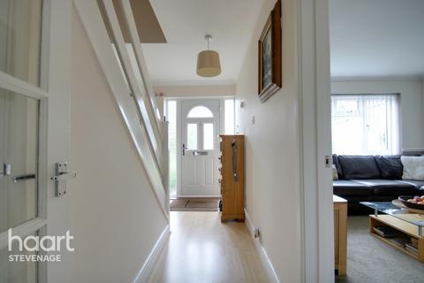 20 Berkeley Close, Stevenage, SG2 8SG