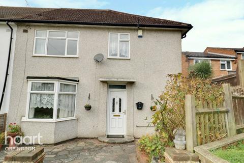 9 Kevington Close, Orpington, BR5 2NX