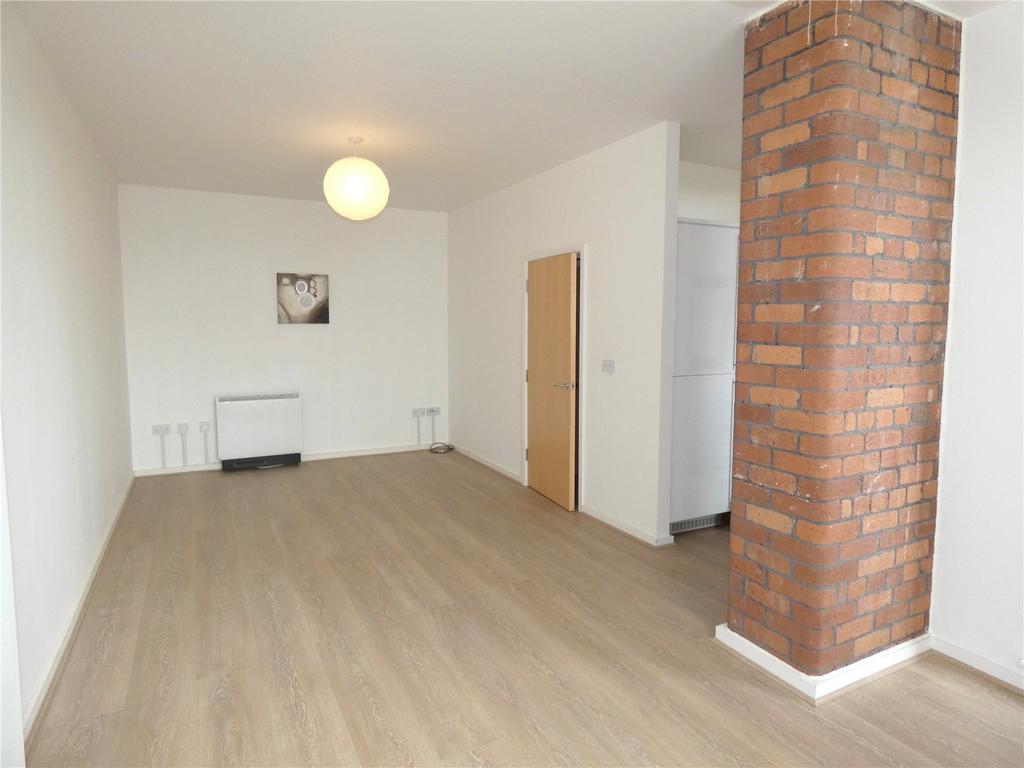 Blackburn Road, Bolton, BL1 1 bed apartment £95,000