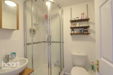 Flat 2, 45 Kingsdown Parade, Bristol, BS6 5UG