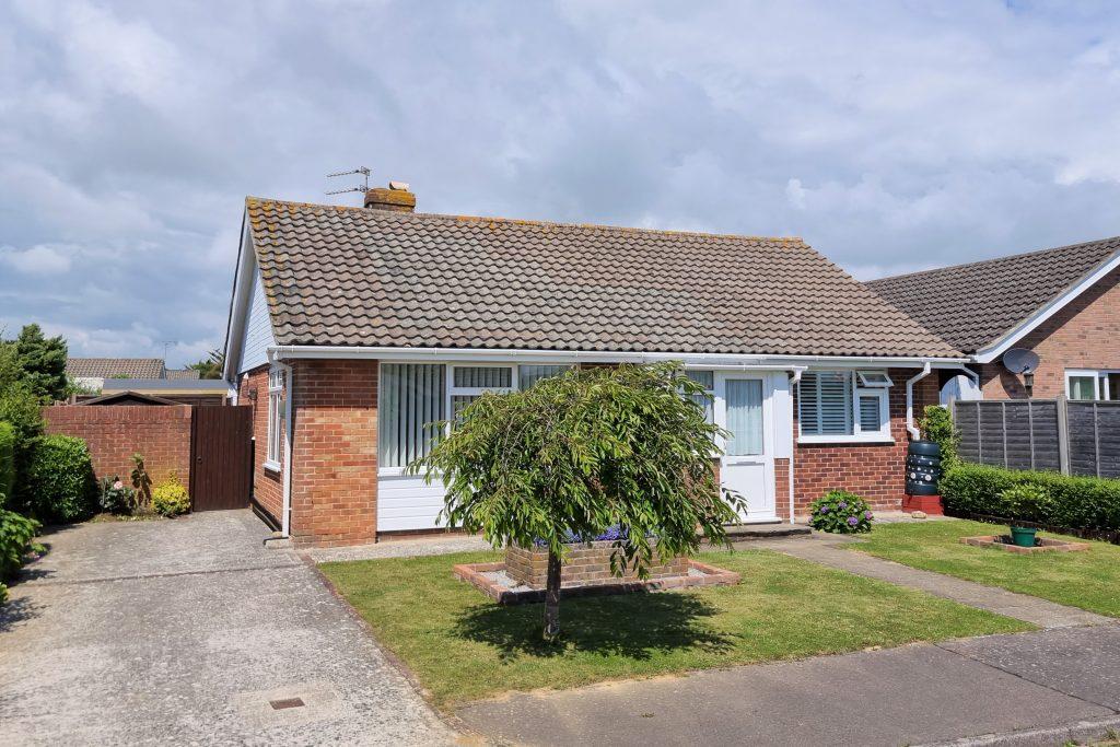 Worcester Close, West Meads, Bognor Regis, West Sussex, PO21 5QZ 2 bed
