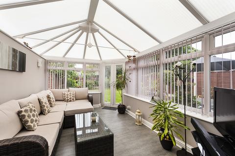 98 Preston Drive, Bexleyheath, DA7 4UE