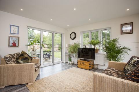 Windlesham Eridge Road, Crowborough, TN6 2SS