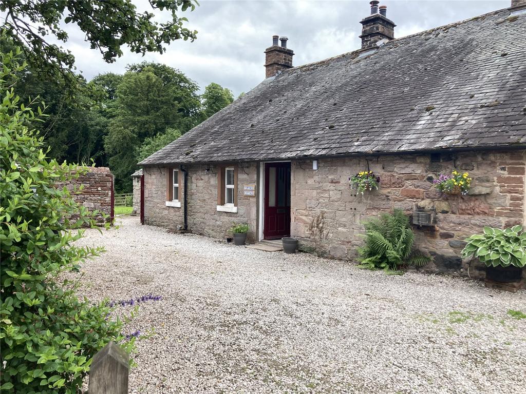 Unthank, Skelton, Penrith, Cumbria, CA11 3 bed semidetached house £