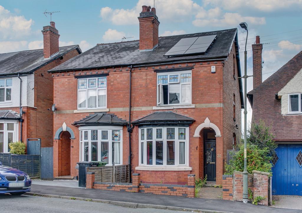 Bromfield Road, Southcrest, Redditch B97 4PN 3 bed semidetached house