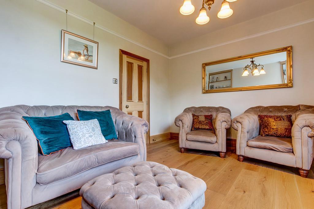 Bromfield Road, Southcrest, Redditch B97 4PN 3 bed semidetached house