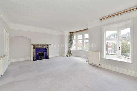 27 Western Gardens, London, W5 3RS
