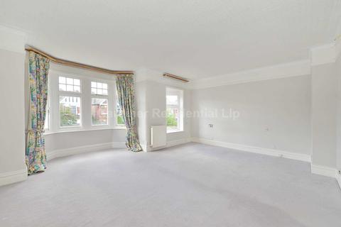 27 Western Gardens, London, W5 3RS