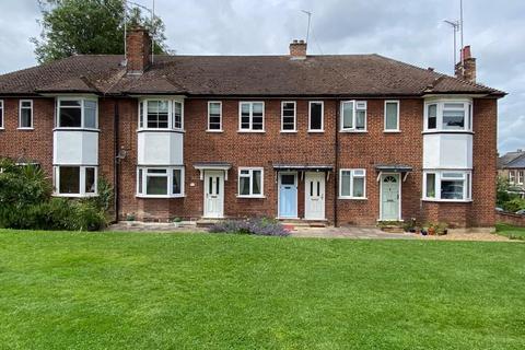 15 Alma Close, London, N10 2NE