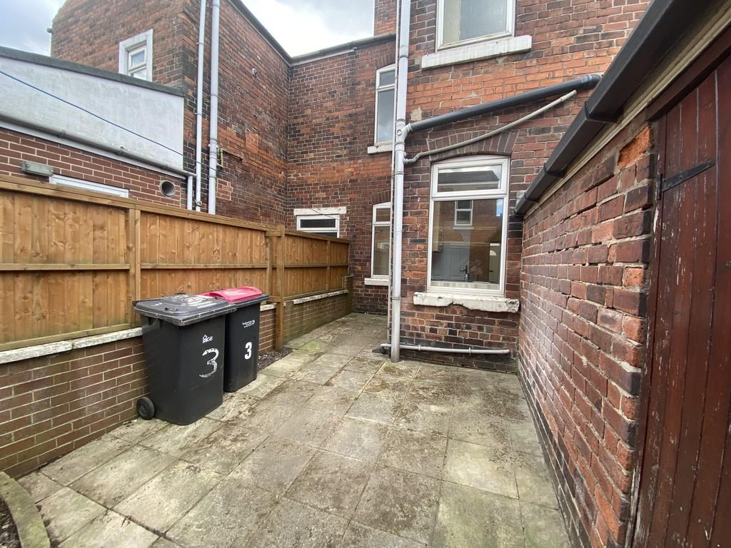 Yard 2