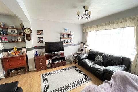3 Allison Close, Waltham Abbey, EN9 3NY