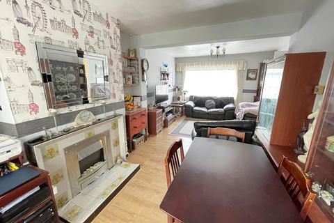 3 Allison Close, Waltham Abbey, EN9 3NY