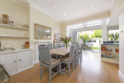112 Alfriston Road, London, SW11 6NW