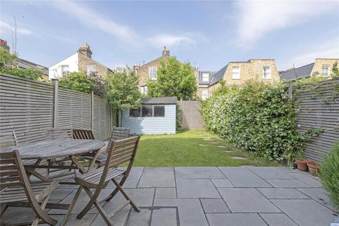 112 Alfriston Road, London, SW11 6NW