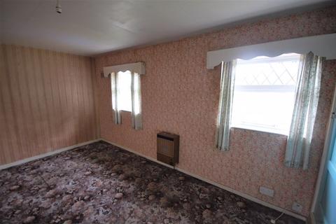 1 Broughton Road, Finchfield, Wolverhampton, WV3 9AN