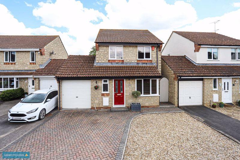 Shellthorn Grove, Bridgwater 3 bed detached house £289,950