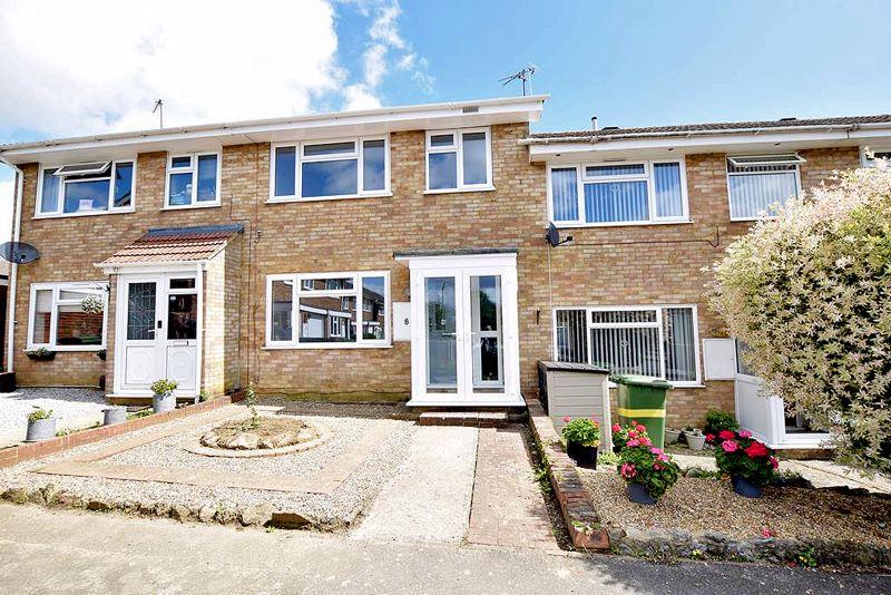 Kewlands, Vinters Park Maidstone ME14 3 bed terraced house £1,300 pcm (£300 pw)