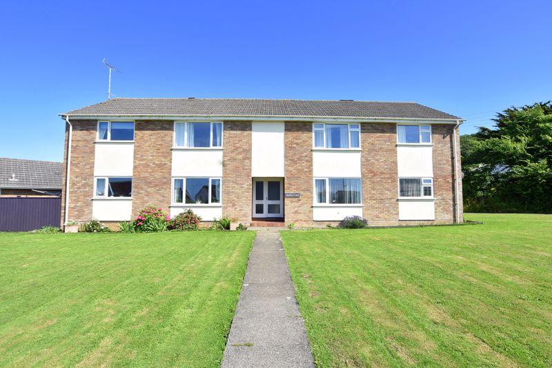 Marlow Court, Westward Ho! 2 bed apartment £150,000
