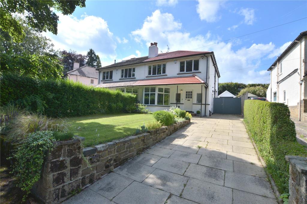 West Park Drive East, Roundhay, Leeds 4 bed semidetached house £550,000