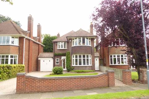 102 Darnick Road, Sutton Coldfield, B73 6PG