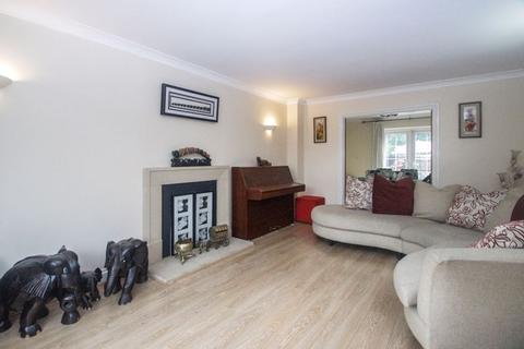 Meadowcroft Langwood Close, Ashtead, KT21 1RL