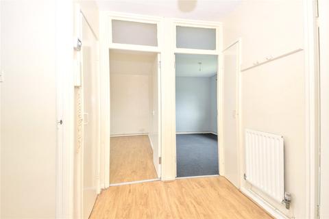 29 Luffield Road, London, SE2 9JN