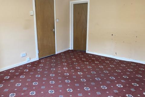 16 Clanrye Drive, Coatbridge, ML5 4BL