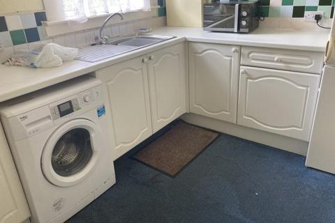 16 Clanrye Drive, Coatbridge, ML5 4BL