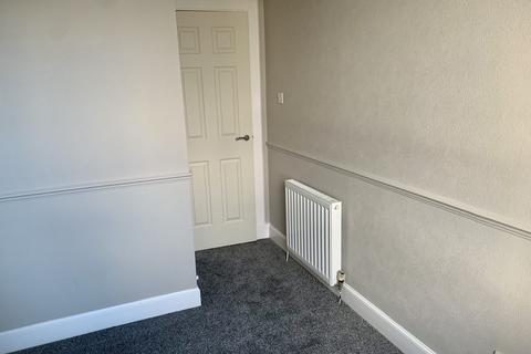 2 bedroom flat to rent - 2/1, 17 Bellefield Avenue, Dundee, DD1 4HN