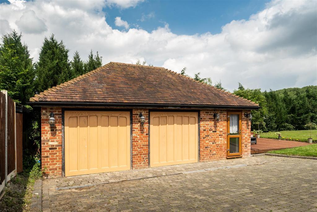 Double Garage