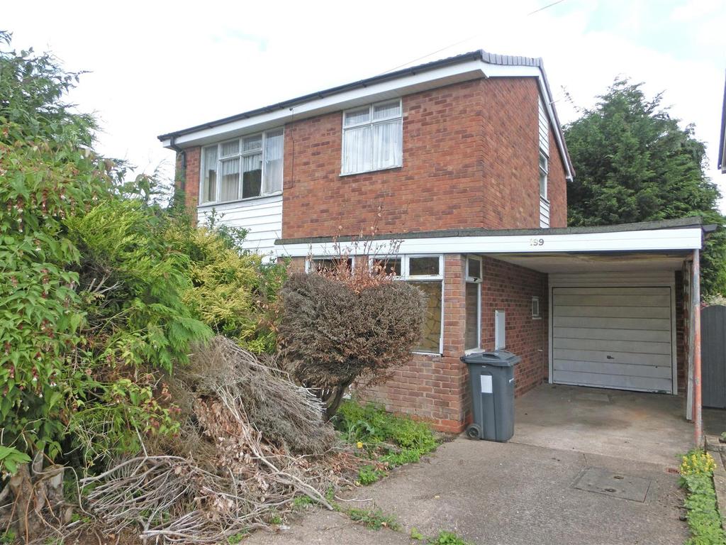 Ashdale Drive, Nr Hollywood, Birmingham 3 bed detached house £200,000