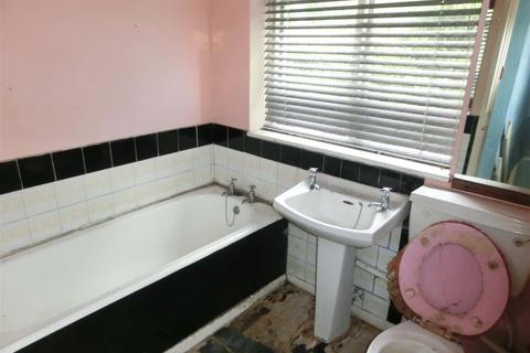 139 Ashdale Drive, Birmingham, B14 4TY