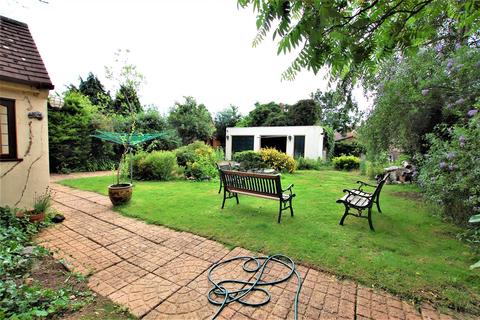 49 Cecil Crescent, Hatfield, AL10 0HG