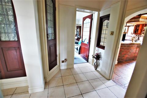 49 Cecil Crescent, Hatfield, AL10 0HG