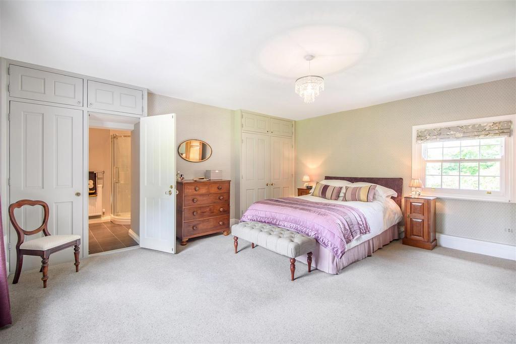 8471408-interior09.jpg
