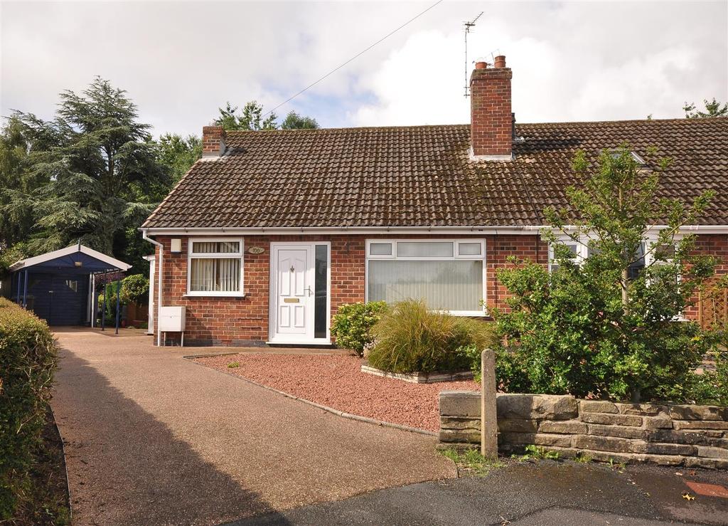 Cherry Wood Crescent, Fulford, YO19 4QN 2 bed semidetached bungalow