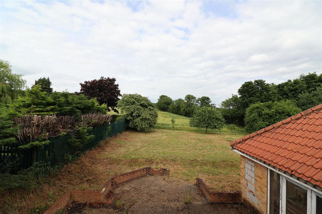 Temple Close, Welton, Brough 4 bed detached bungalow £525,000