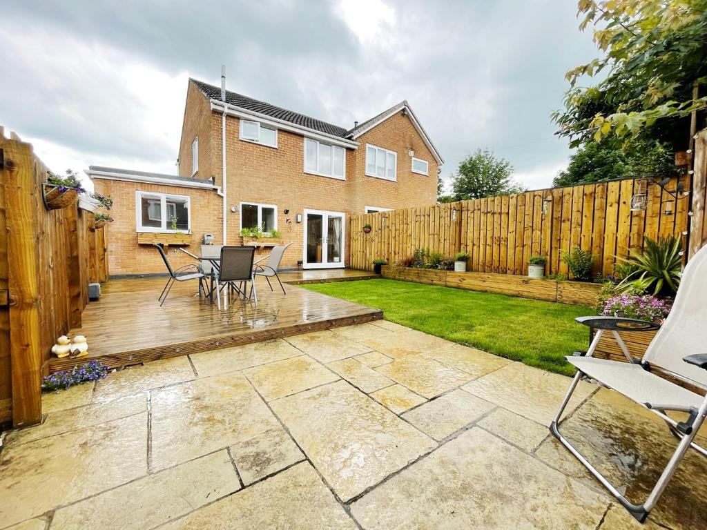 Mayfields, Spennymoor 3 bed semidetached house £145,000