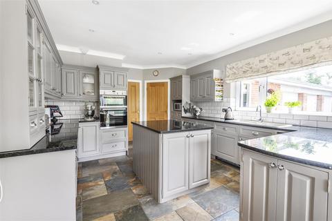 Riverside Willhay Lane, Axminster, EX13 5RW