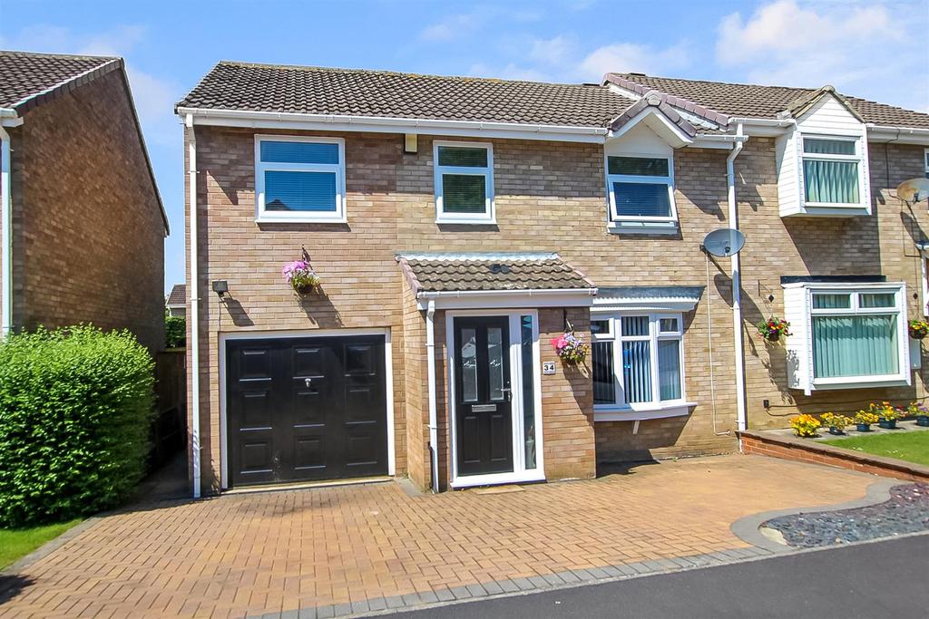 Hurworth Hunt, The Chase, Newton Aycliffe 4 bed semidetached house £159,950